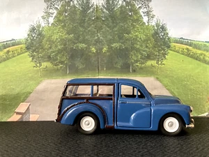 Saico 1/26 Diecast Morris Minor Blue Traveller - Bild 1 von 4