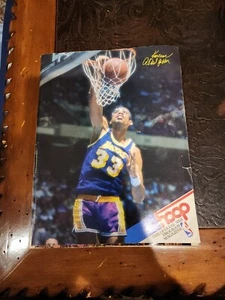 Hoop Magazine Nov 1986 Lakers Vs Nuggets Kareem Abdul Jabbar - Picture 1 of 9