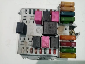 51724649 RELAIS SICHERUNGSKASTEN MULTIFUNKTIONSRELAIS / 1458630 FÜR LANCIA YPSIL - Bild 1 von 10