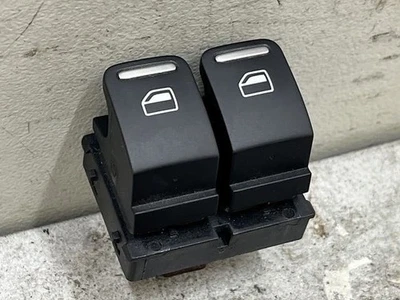 Interruptor de janela de energia Volkswagen The Beetle 2013 5C5959857A [usado] [PA121197399] - Imagem 1 de 4