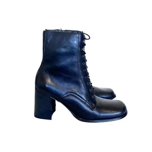 VTG 90s Newport News Women Chunky Granny Boots Size 8M Black Leather Square Toe - Picture 1 of 13