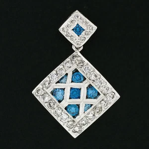 Colgante cuadrado geométrico de diamantes azules y blancos de 1,42 quilates de oro blanco de 14 k - Imagen 1 de 5
