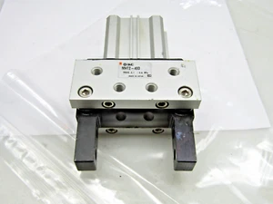 SMC MHT2-40D Pneumatic Finger Cylinder - Picture 1 of 5