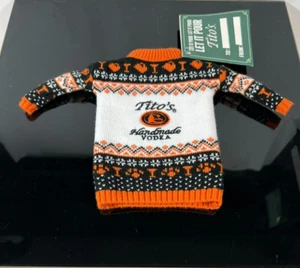 Tito's Wodka für Hunde Menschen Koozie Flaschenpullover 2023 - Bild 1 von 8