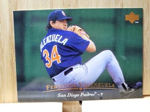 FERNANDO VALENZUELA🏆Upper Deck 1995 PADRES #375 MLB Baseball Card 🏆 FREE POST - Bild 1 von 2