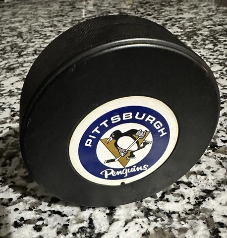 Vintage 1970’s Pittsburgh Penguins Puck Coin Bank Cover