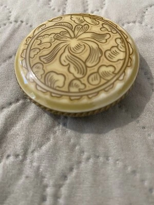 vintage pill ceramic box Delprado Collection - Image 1 of 4