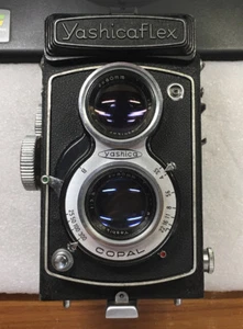 Yashicaflex A (new model) ? replacement skin cover pre-cut self-adhesive! - Picture 1 of 8
