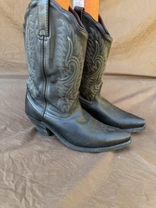 Woman’s Embroidered  Black Leather Western Cowboy Cowgirl  Boots size 9.5 W - Picture 1 of 8