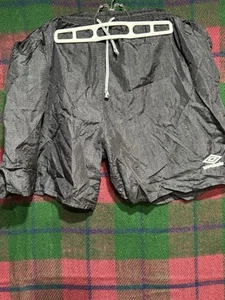 Vtg 90’s Umbro LOGO Stripped Black Nylon Athletic SOCCER Shorts Xl - Picture 1 of 5