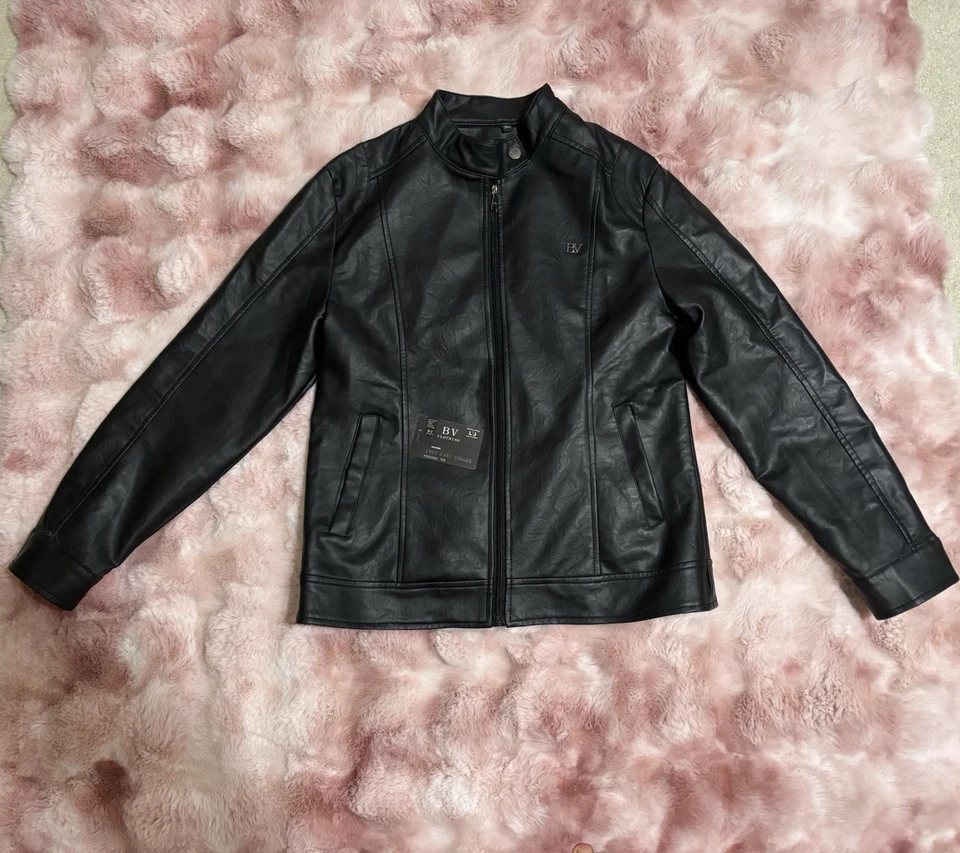 Chaqueta motera Bottega Veneta para mujer de cuero negra genuina hecha en Italia” Foto 1 de 4