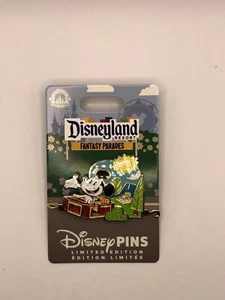 Disney Disneyland DLR Fantasy Parades Mickey's Runaway Railway LE2500 Pin - Picture 1 of 1