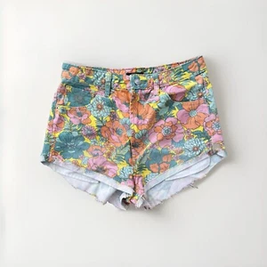 Wild Fable Multi Floral Highest Rise Cheeky Shorts Size 6 Holder Raw Hemline - Picture 1 of 5