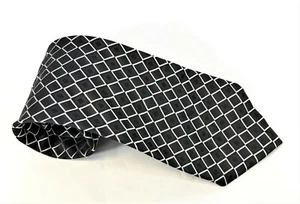Pierre Cardin Designer Neck Tie 100% Silk 59-1/4" x 3.75" Black & White #1121 - Picture 1 of 4