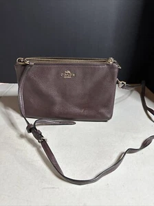 COACH LYLA Purple CROSSBODY F38273 - Picture 1 of 11