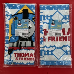 (2) packages THOMAS TANK ENGINE paper table covers-2001 hallmark USA--54x89--NEW - Picture 1 of 3