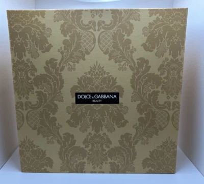 DOLCE & GABBANA Caja de Regalo/Almacenamiento Dorada con Logo Negro 9" x 9" x 5" NUEVA en Plástico Foto 1 de 4