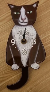 Pink Cloud Gallery Tuxedo Cat Swinging Tail Wall Clock 9"x4" Battery Tested - Picture 1 of 7