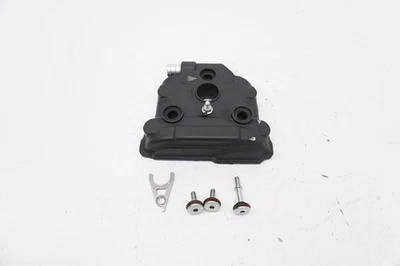 2018 YZ450F Cylinder Head Cover OEM BR9-11190-00-00 Yamaha YZ 450F 2018-2019 - Image 1 of 4