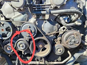 TENSIONER PULLEY BRACKET Alternator Power Steering Nissan Infiniti G35 350Z - Foto 1 di 15