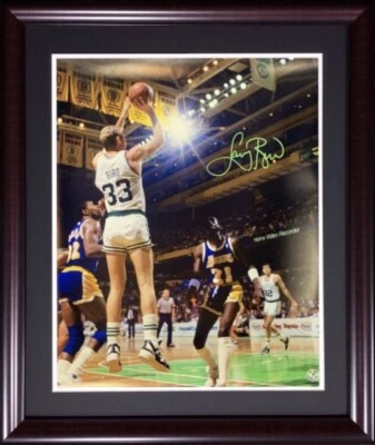 Larry Bird Authenticated Holo Signed Celtics 16x20 Photo Framed Vs Lakers Foto 1 de 4