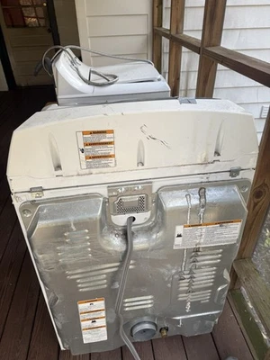 washer and dryer set used - Image 1 of 4