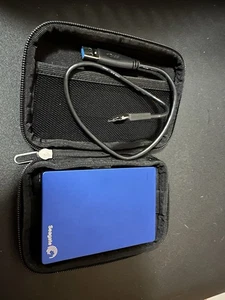 Seagate Backup Plus Slim 2 TB External Hard Drive - Portable - Picture 1 of 5