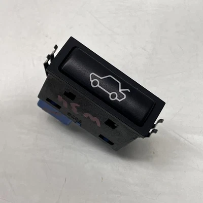 Land Range Rover HSE 2010-12 BMW maletero desbloqueo interruptor botón 8365579 OEM Foto 1 de 4