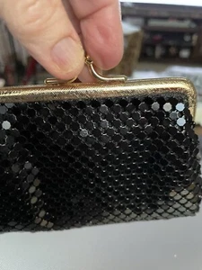 Vintage Whiting & Davis schwarz Netz Geldbörse Kiss Lock Made in USA - Bild 1 von 9