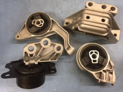 Juego de 4 piezas de montaje de motor y transmisión para Chevrolet HHR 2006-2011 2,2 L 2,4 L automático Foto 1 de 4