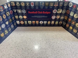 ESSO collection of Football Club Badges, 1971 complete & very good condition. - Picture 1 of 3