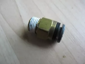 Kenworth Straight Air Line Fitting DOT 1/4" O.D. Line 1/8"-27 NPT Male #M239FF - Picture 1 of 6