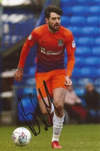 NORTHAMPTON: BRENDAN MOLONEY SIGNED 6x4 ACTION PHOTO+COA - Picture 1 of 1