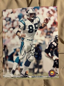 CAROLINA PANTHERS WESLEY WALLS SIGNED 8 X 10 PHOTO - Picture 1 of 1