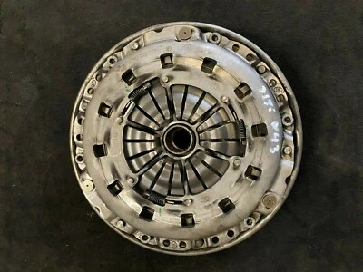 BMW SERIE 3 E90 E92 E93 318I N43 GASOLINA COMPLETO VOLANTE EMBRAGUE OEM 415039510 Foto 1 de 4