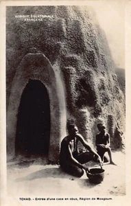 Chad - Entrance to a shell hut, Mosgoum region - Publ. unknown - Picture 1 of 2
