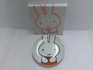 60 miffy illustrazioni anniversario Dick Bruna. Piatto, 1953-2014 LAWSON - Foto 1 di 4
