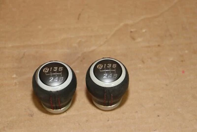 (x 2) 13-20 SUBARU BRZ 86 Scion FR-S 6 VELOCIDADES PERILLA DE CAMBIO CUERO NEGRO fabricante de equipos originales Foto 1 de 4