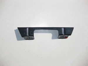 Mercedes-Benz  A1648100514 Bracket front left overhead handle ML W164 GL X164 - Imagen 1 de 4