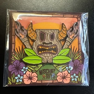 Mischief Toys Tiki Gastley Glow In The Dark Pin Limited 200 pieces - Picture 1 of 1