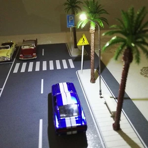 Modellino Diorama 1:64 Parcheggio Auto Strada Scenario Espositore con Illuminazione LED - Foto 1 di 10