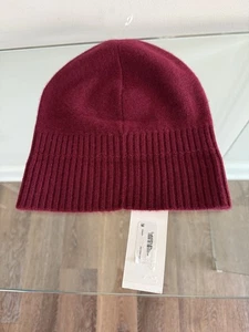 NWT VINCE 100% CASHMERE BEANIE UNISEX BURGUNDY HAT SIZE O/S/T/U - Picture 1 of 8