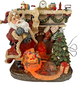 Holiday Living Santa Glasfaser Kamin Baum Polyresin 17 Zoll beleuchtetes Dekor - Bild 1 von 18