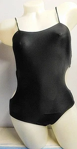 Sjhein Badeanzug Gr. 152 (11-12 Jahre) vorne komplett gefüttert hoher Rücken - Bild 1 von 2