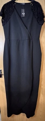 Quiz Nuevo con etiquetas Nuevo maxi vestido largo negro simulado abrigo encaje mangas cortas talla 20 PVP £40 Foto 1 de 4