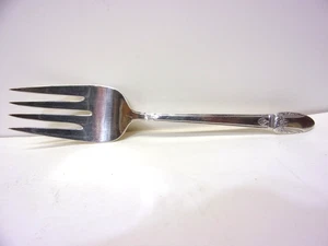 1847 Rogers Brothers First Love Pattern Silverplate Meat Serving Fork - Picture 1 of 2