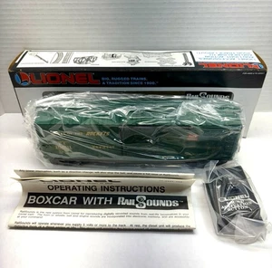 Lionel Rock Island Boxcar with Steam and Bell Railsounds - O Gauge - #16631  - Picture 1 of 10