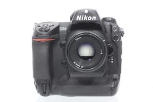 Nikon D2x mit AF Nikkor 50mm 1:1.8 | 63603 - Bild 1 von 8