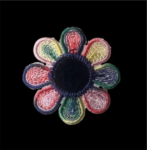 PLANCHA DE FLORES SOBRE APLIQUES 1+ 1/2 pulgada - Imagen 1 de 3