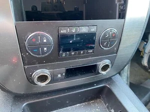 07 08 09 10 11 GMC YUKON Heater A/c Control - Picture 1 of 1